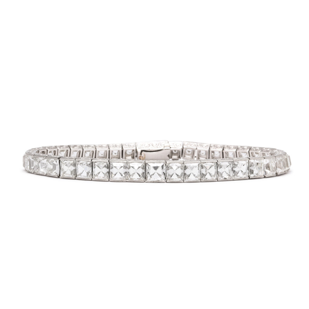 Tiffany Victoria® Tennis Bracelet in Rose Gold with Diamonds | Tiffany & Co.